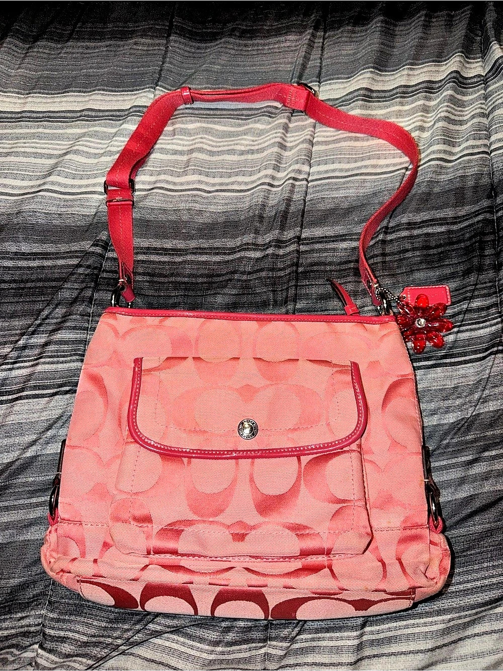 Coach Kyra Daisy Signature Crossbody Bag Pink & Red